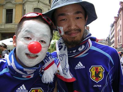 japan_fans-1.JPG japan_fans-1.JPG