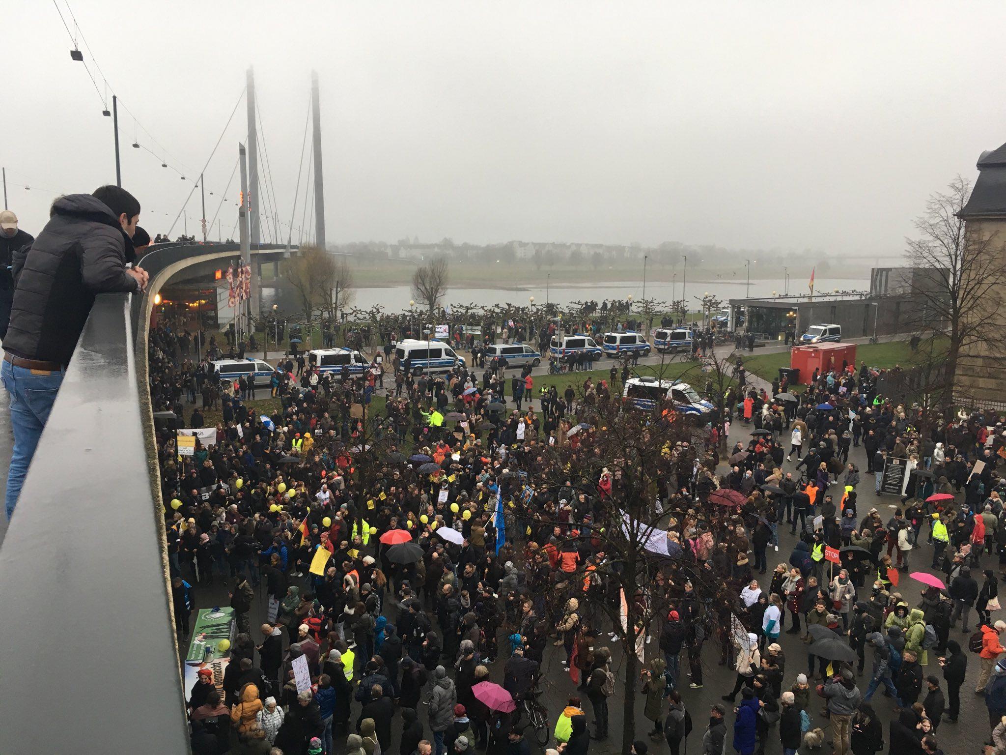 corona duesseldorf 18122021 1