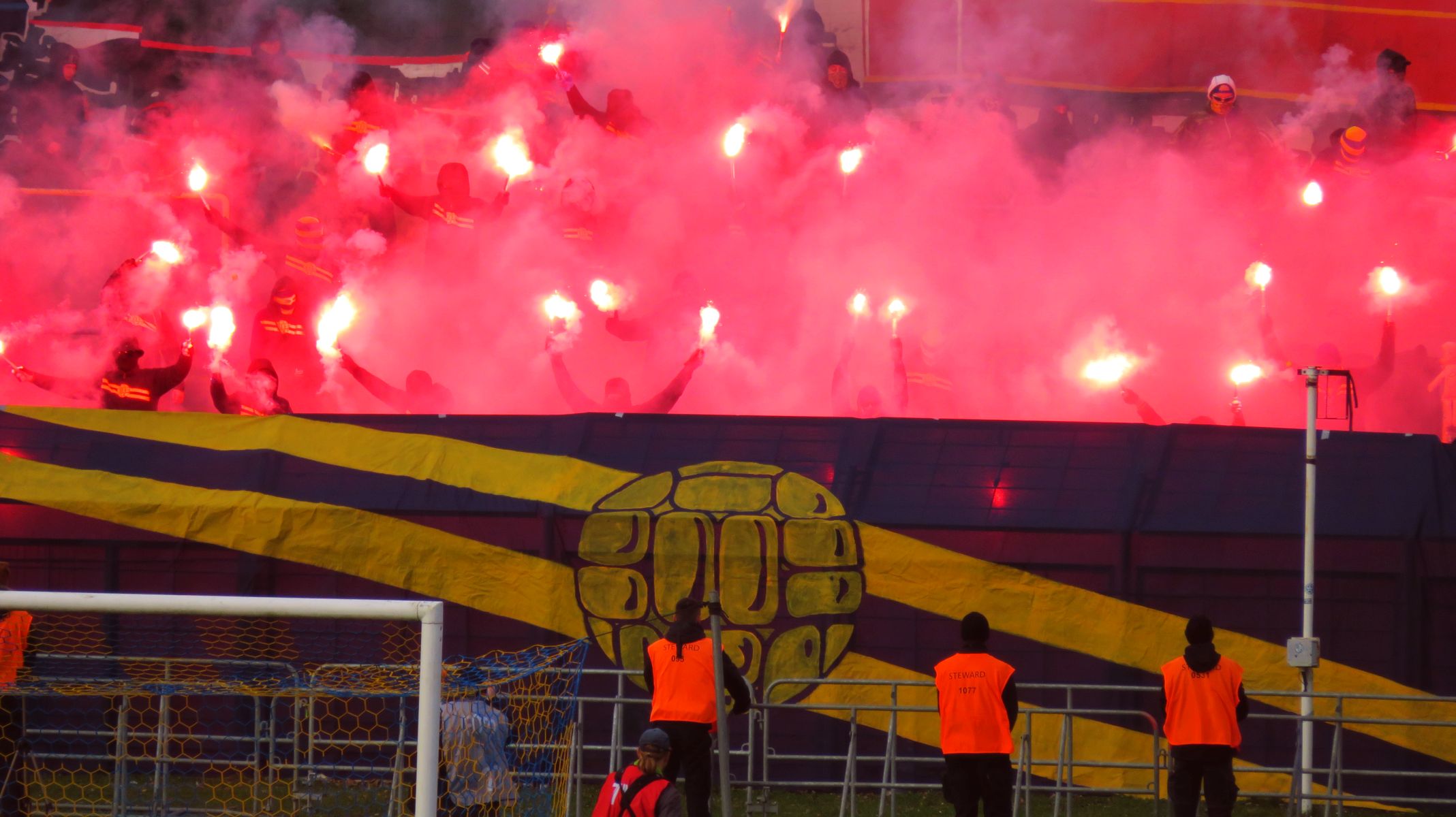 Chemie Leipzig BSG 22.11.2017 versus 1.FC Lok Null zu Null (90) mail Pyro bei Lok